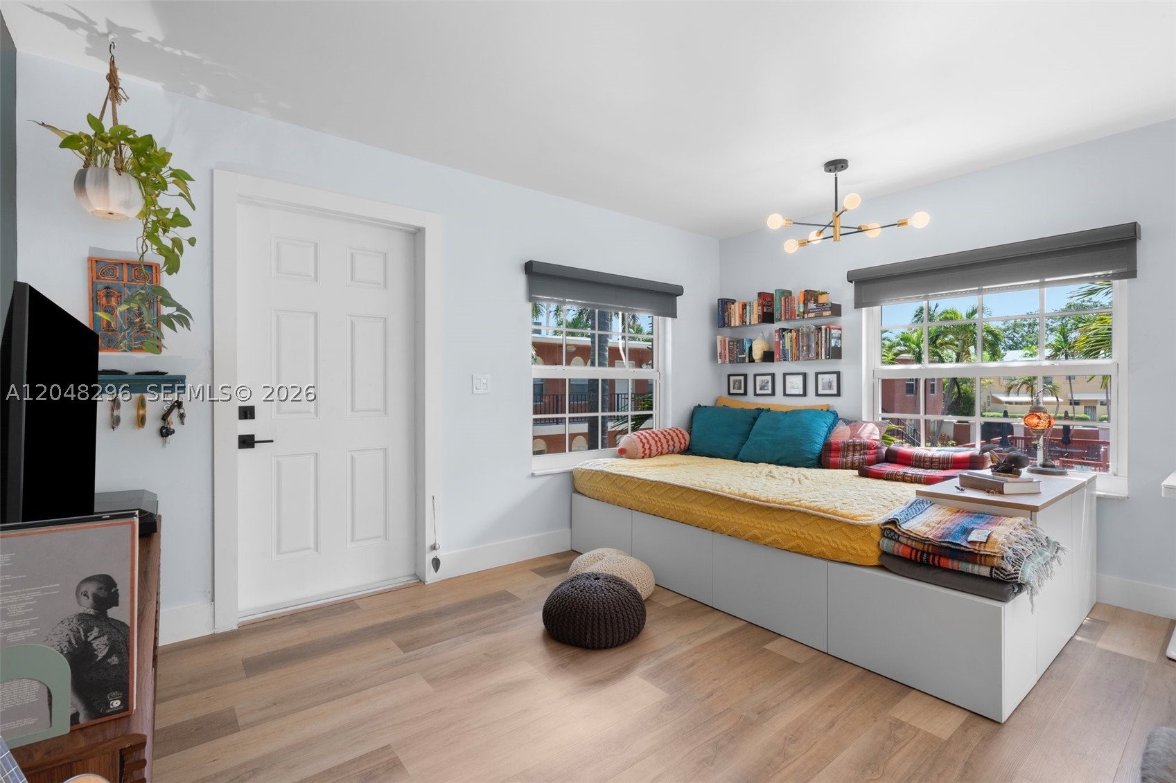SEA BREEZE II CONDO - Residential
