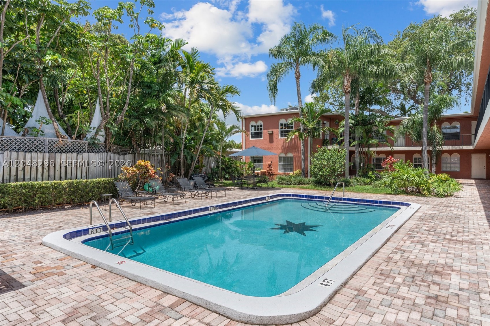 SEA BREEZE II CONDO - Residential