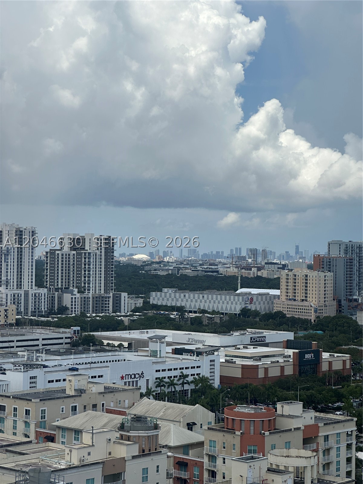 METROPOLIS II AT DADELAND - Residential Lease