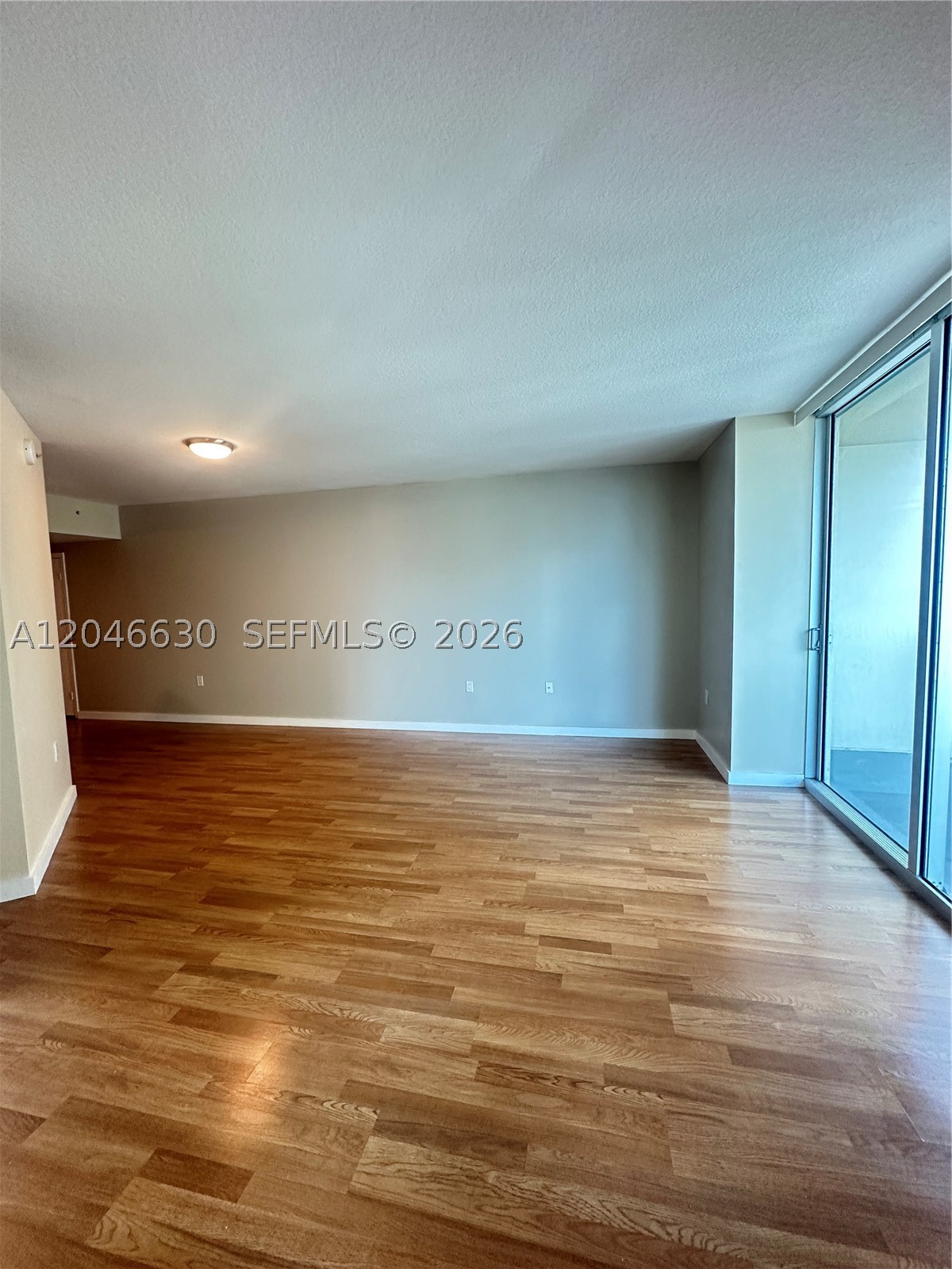 METROPOLIS II AT DADELAND - Residential Lease