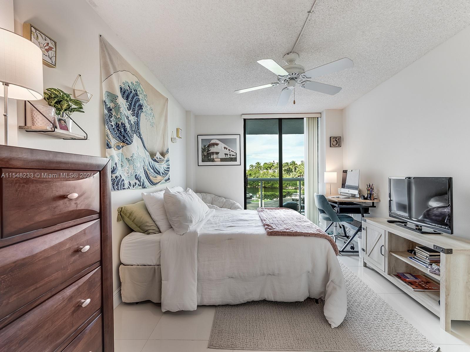 WATERVIEW CONDO CONDO - Residential Lease
