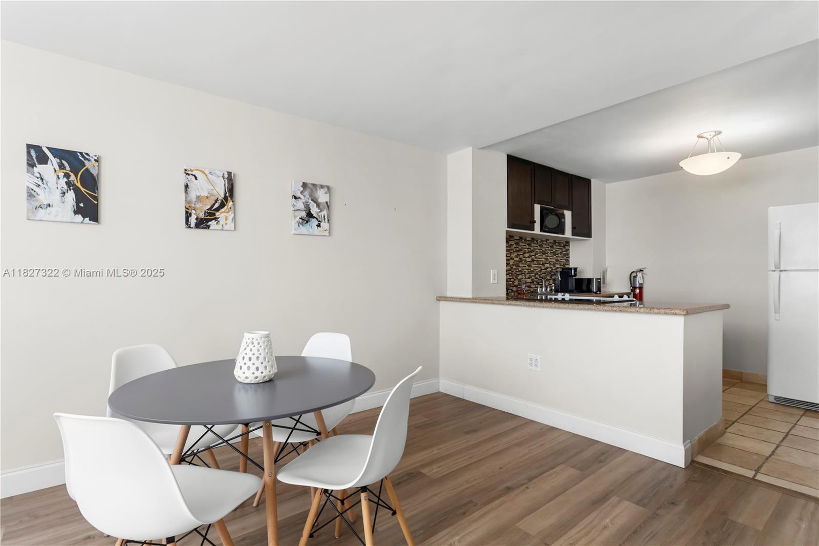 WEST BAY CLUB CONDOMINIUM - Residential Lease