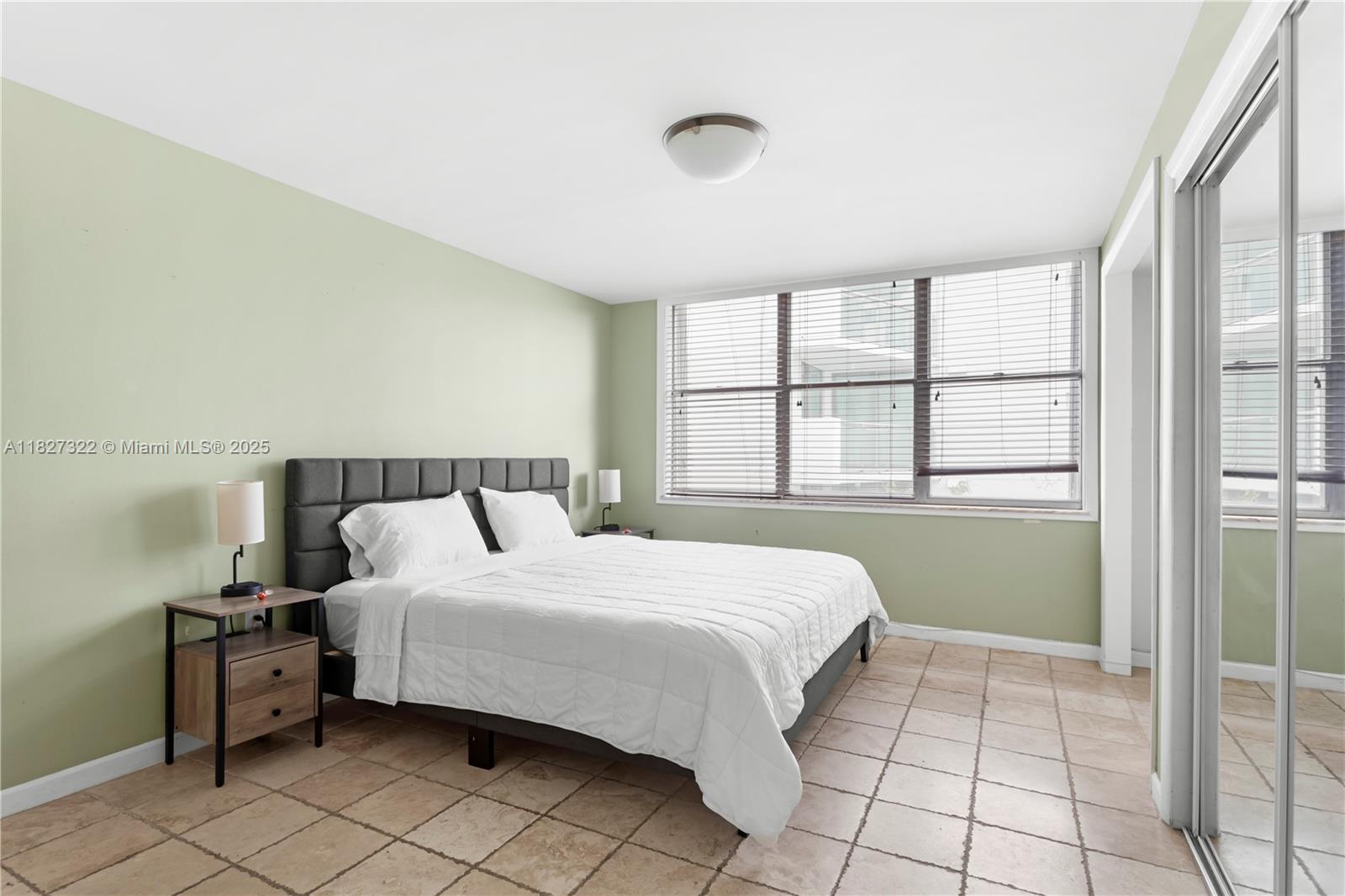 WEST BAY CLUB CONDOMINIUM - Residential Lease