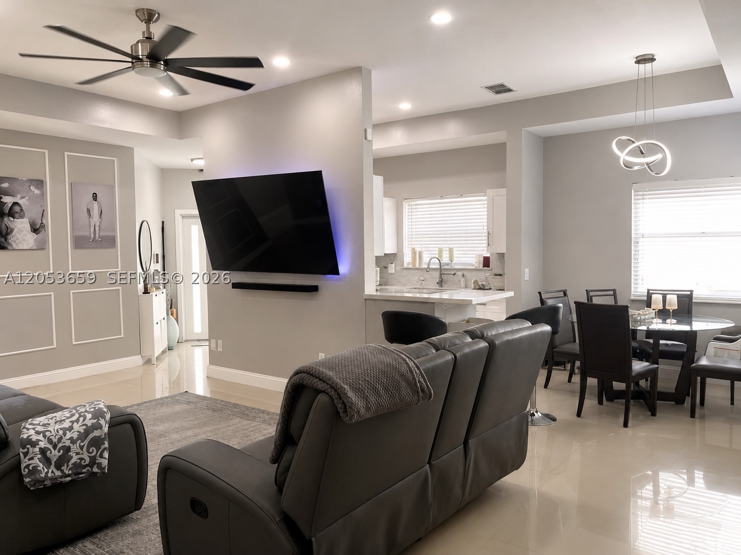 CINNAMON PLACE II - Residential