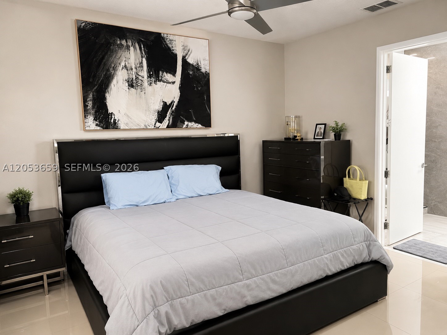 CINNAMON PLACE II - Residential
