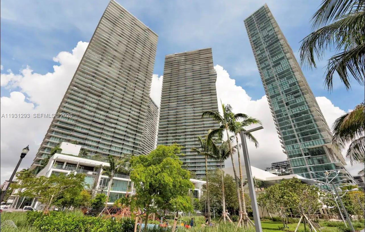 PARAISO BAYVIEWS CONDO - Residential Lease