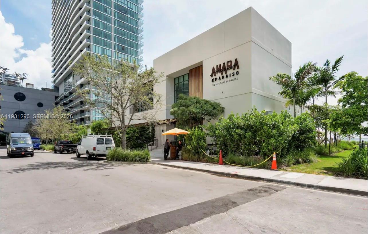 PARAISO BAYVIEWS CONDO - Residential Lease