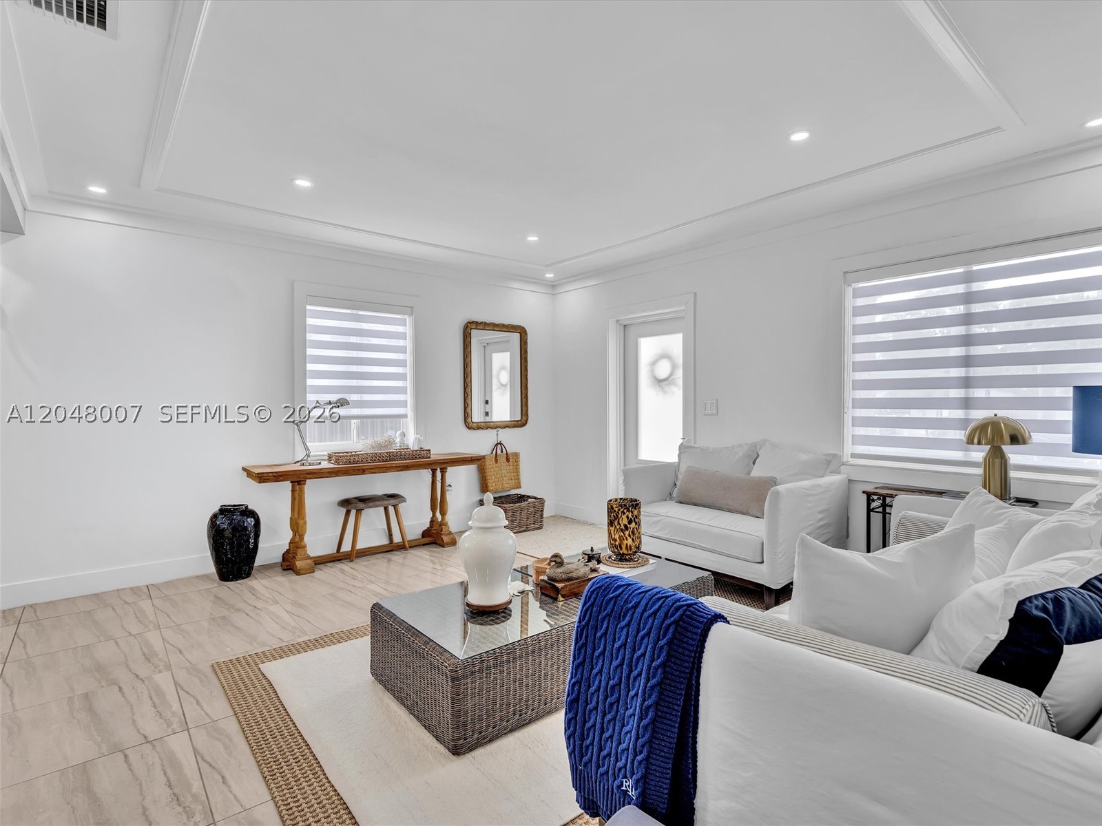 FAIRLAWN - Residential