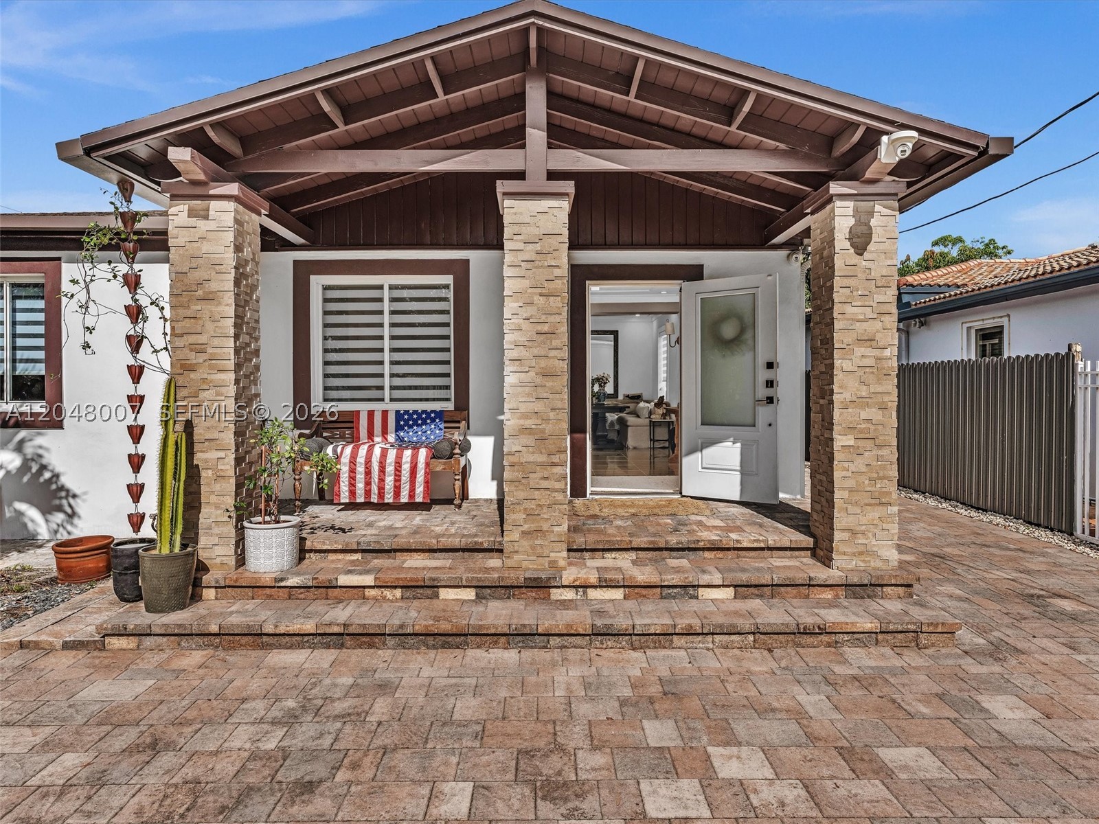 FAIRLAWN - Residential