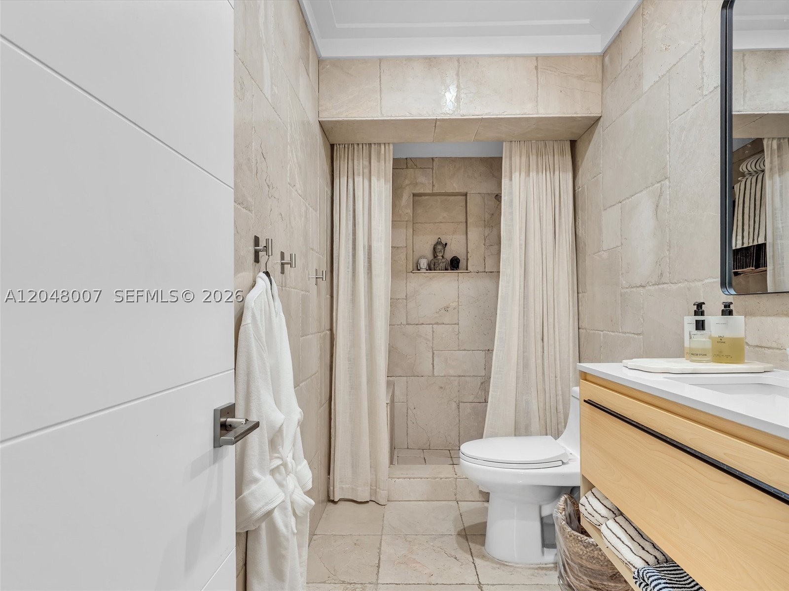 FAIRLAWN - Residential