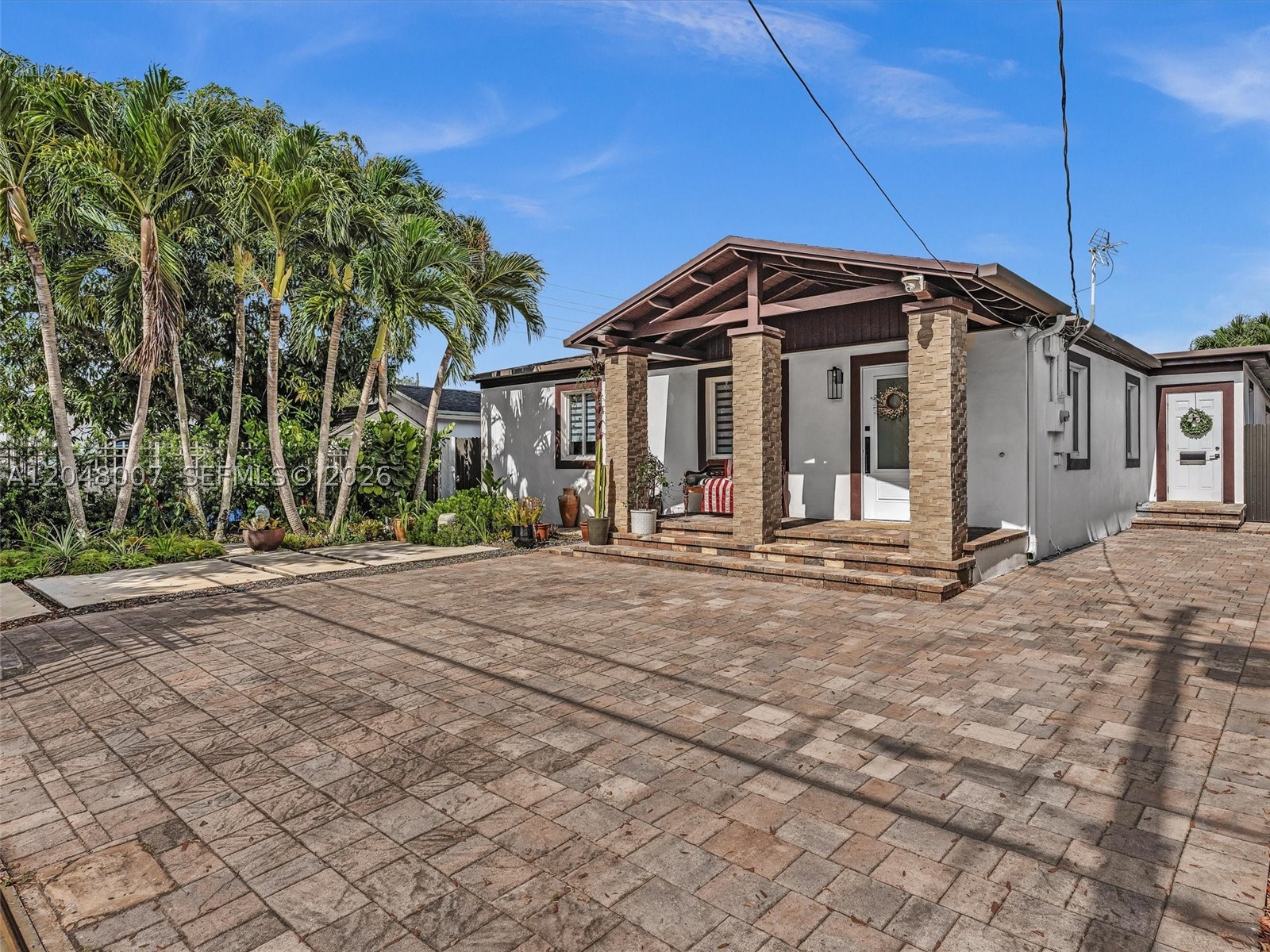 FAIRLAWN - Residential