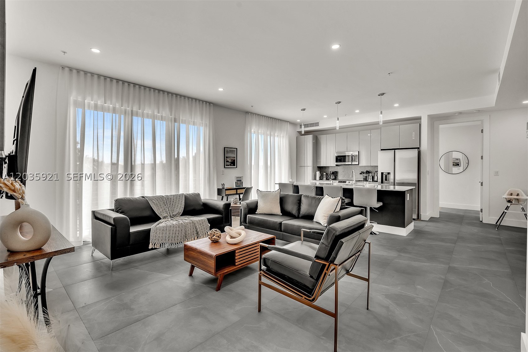 Everglade Land Sales Co - Residential Lease