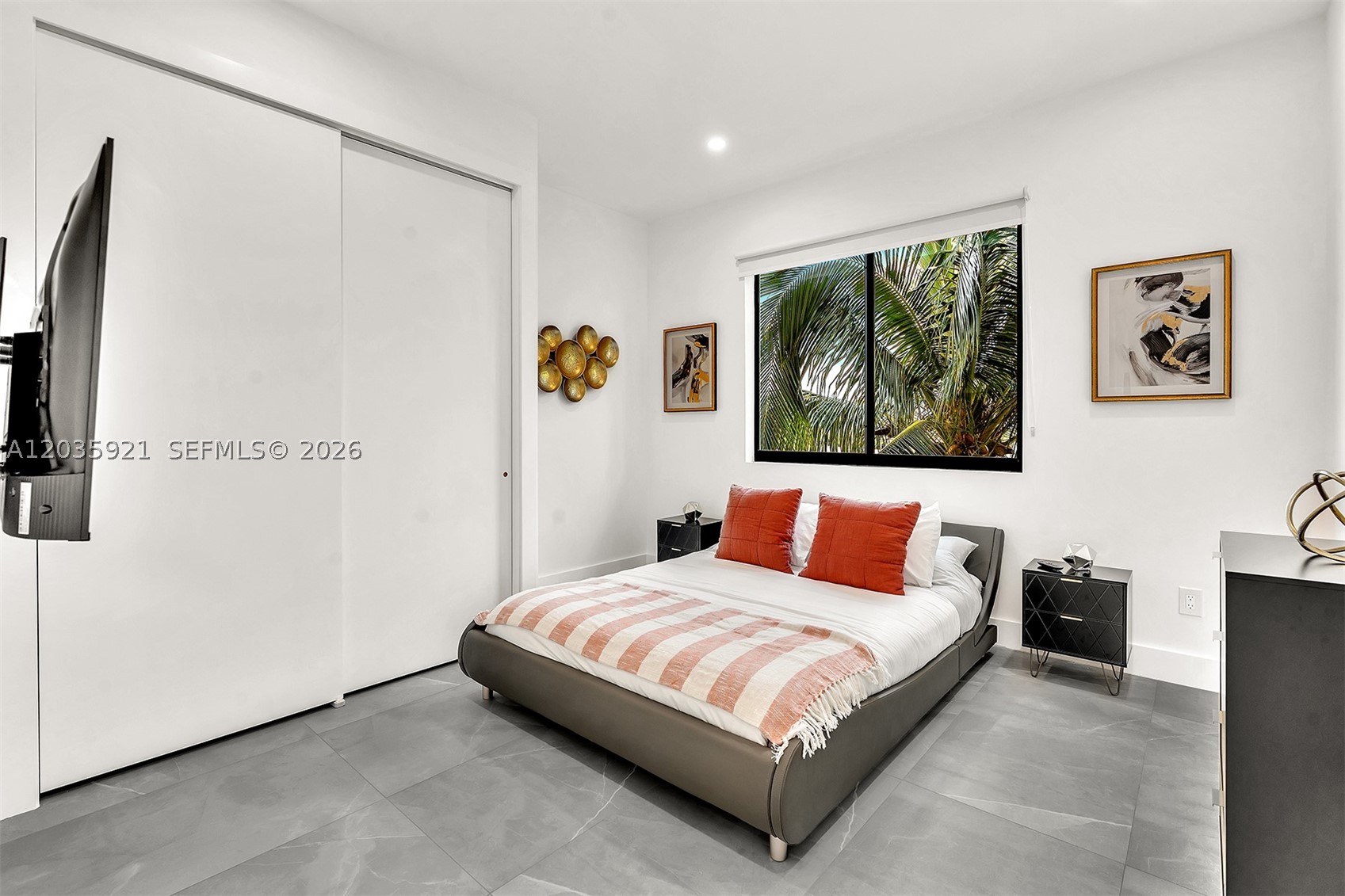 Everglade Land Sales Co - Residential Lease