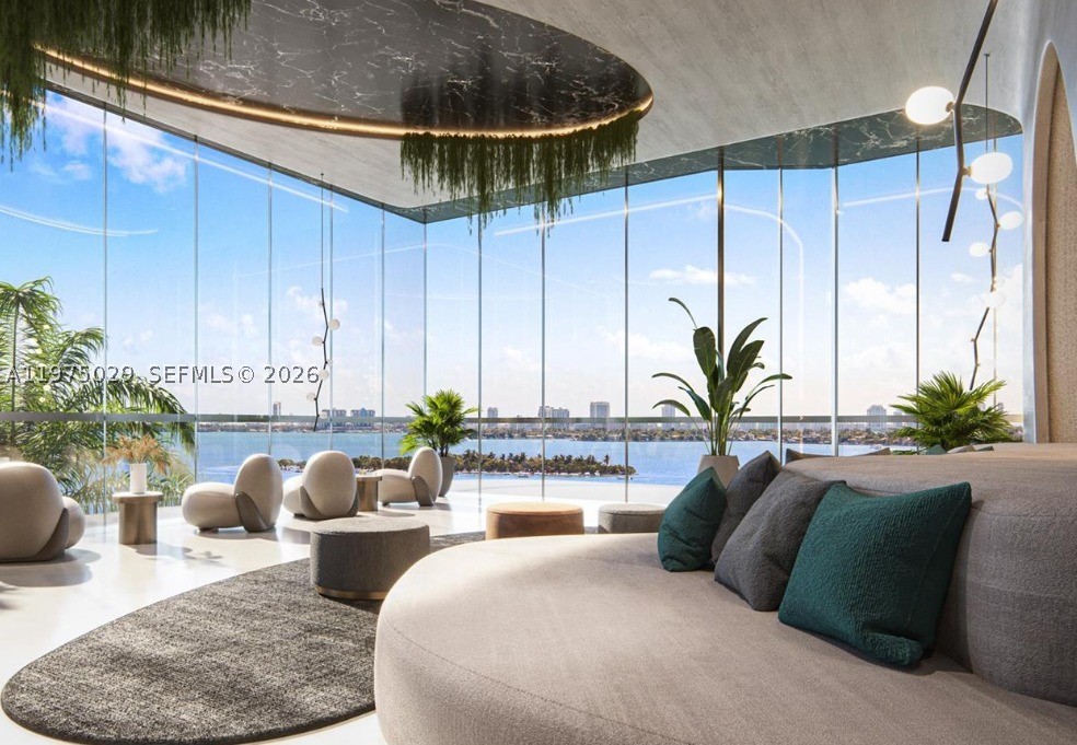ARIA RESERVE SOUTH CONDO - Residential