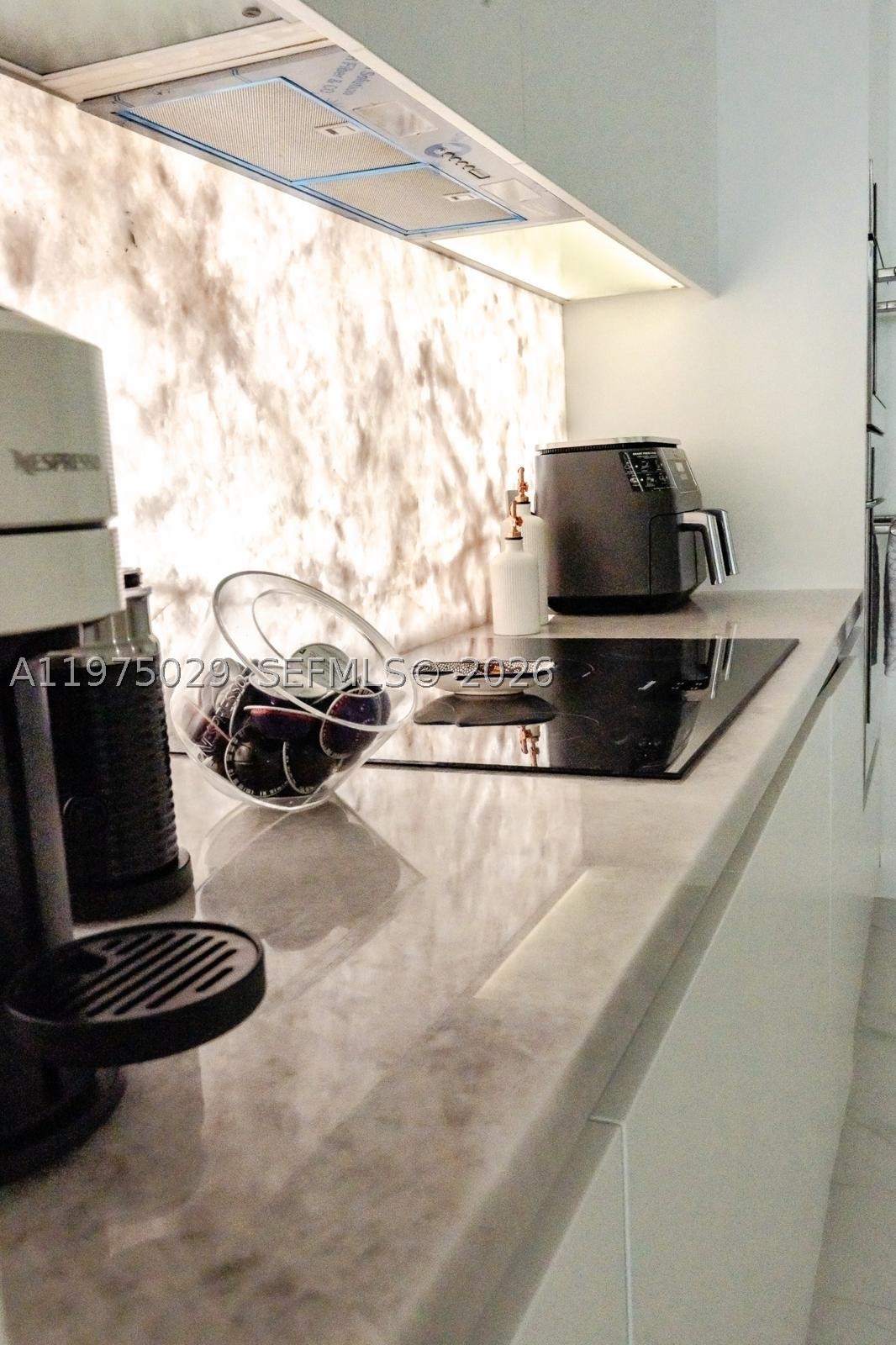 ARIA RESERVE SOUTH CONDO - Residential