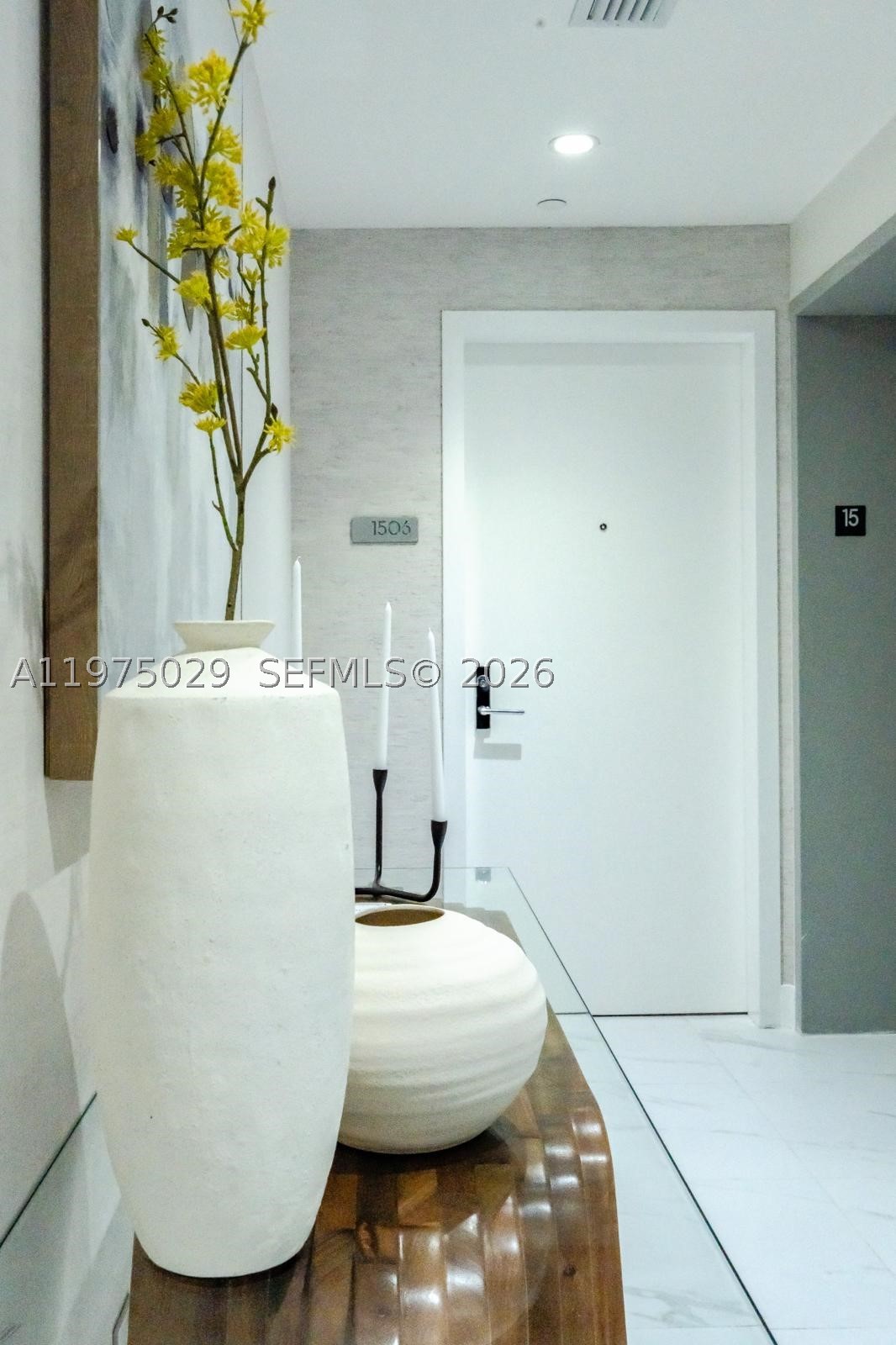 ARIA RESERVE SOUTH CONDO - Residential