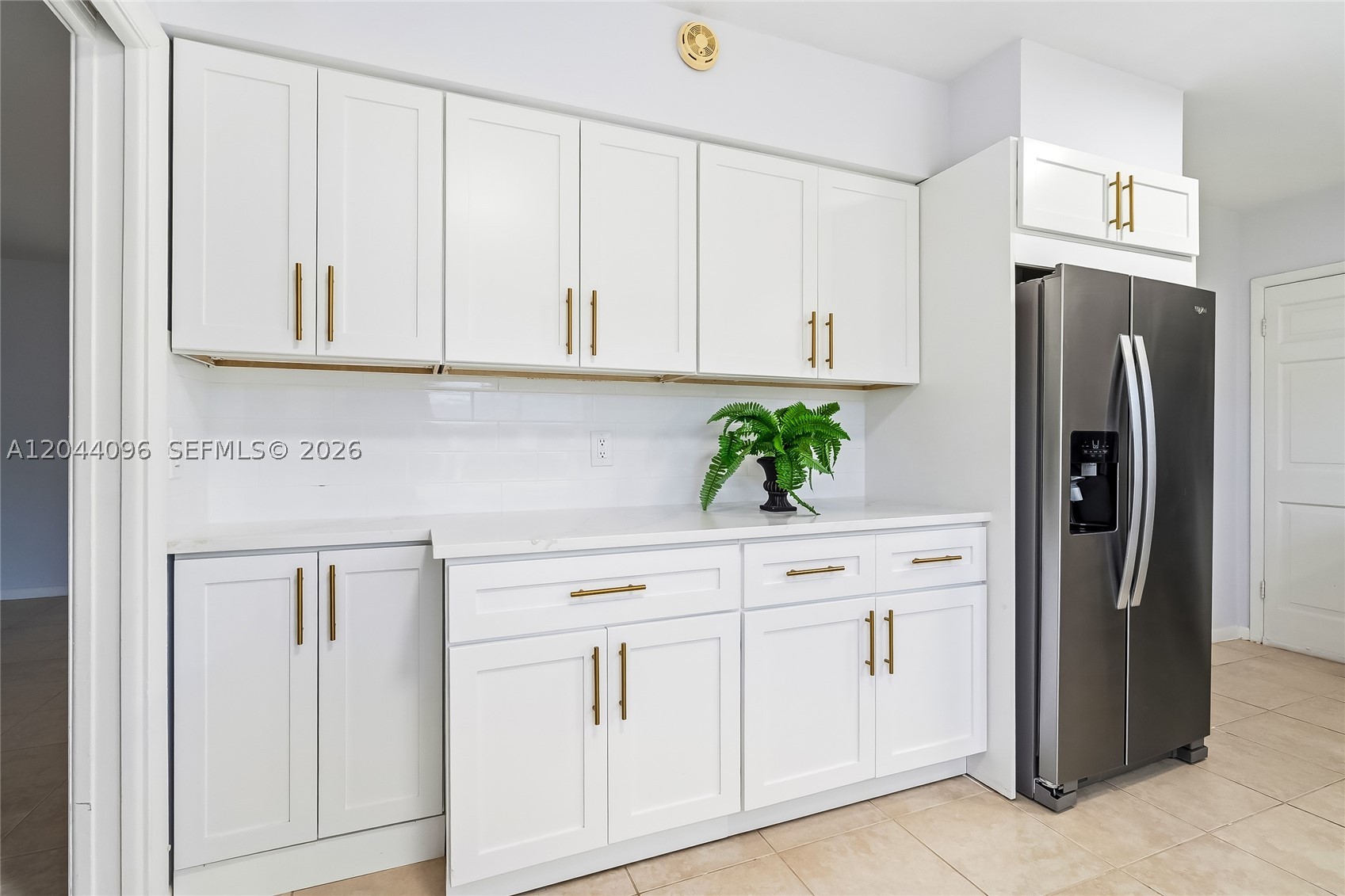 HYPOLUXO SHORES - Residential
