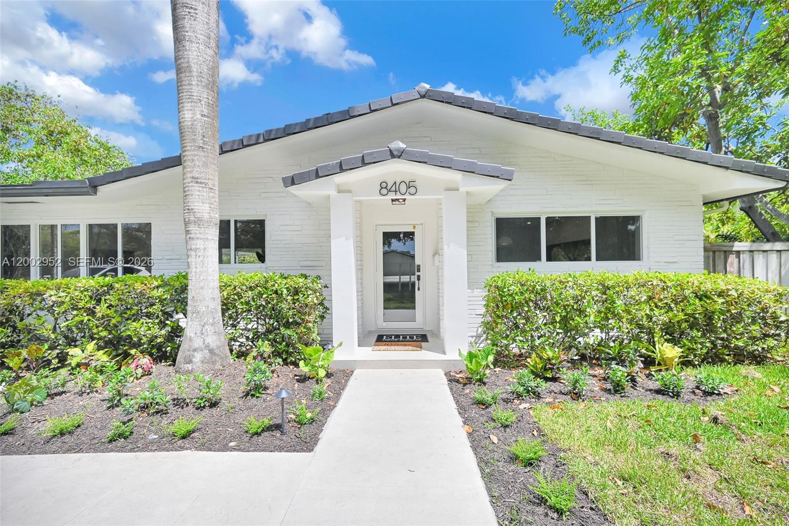 SUN CORAL HGTS - Residential