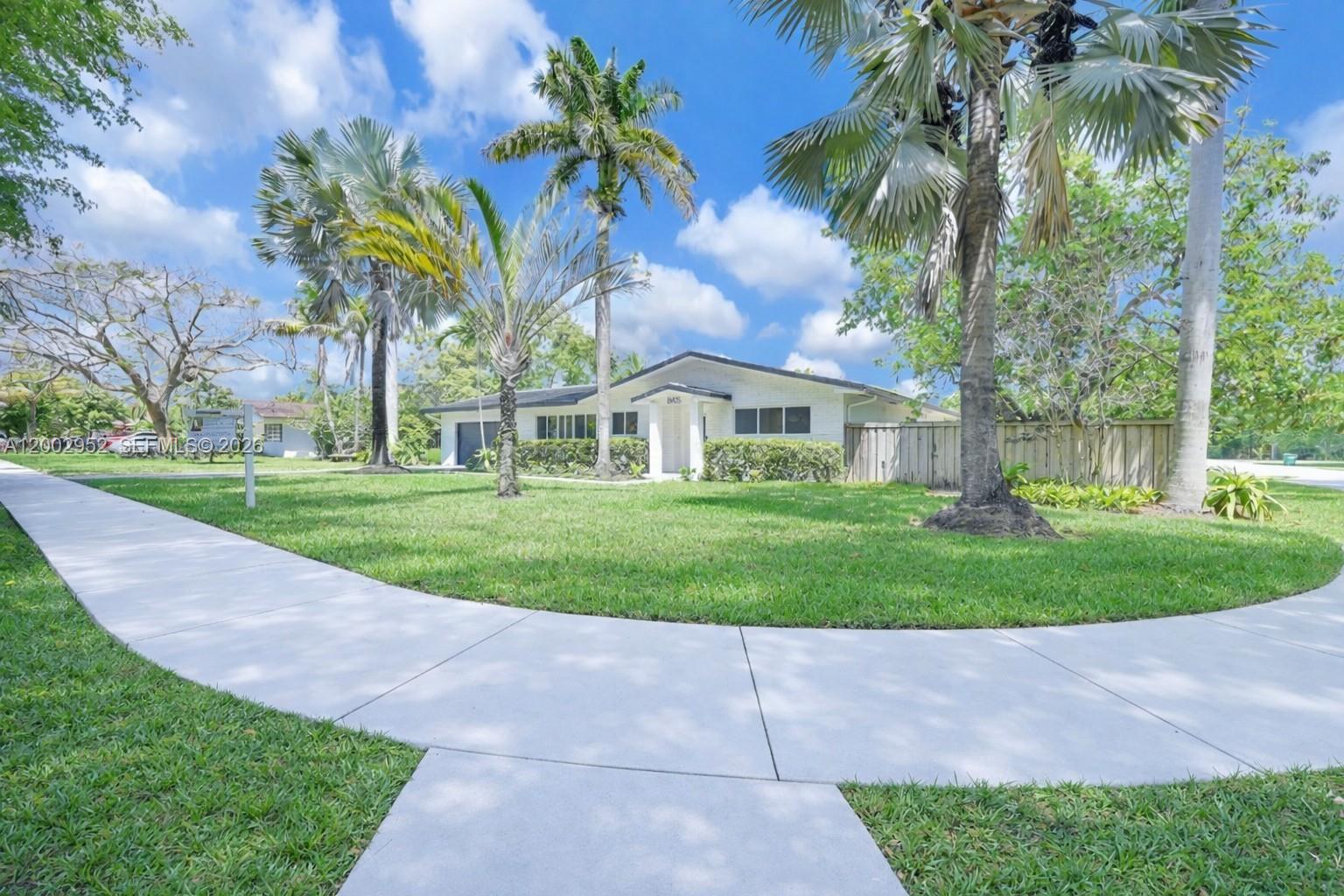 SUN CORAL HGTS - Residential