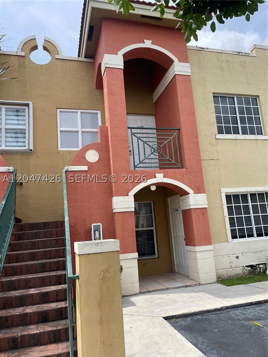 VISTA ALEGRE TOWNHOMES VI - Residential Lease