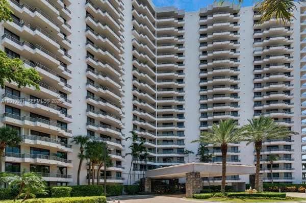 Wake up to sweeping views of the golf course and the ocean from this stunning 2-bedroom, 2-bath unit in Parc Central South. Thoughtfully upgraded with brand-new stainless steel appliances and a convenient in-unit washer and dryer, this residence combines comfort and style. Hurricane shutters provide added security, while floor-to-ceiling windows fill the space with natural light. Enjoy premium amenities including a resort-style pool, volleyball court, dog park, valet, and security. Covered assigned parking adds everyday convenience. A perfect blend of lifestyle and location.