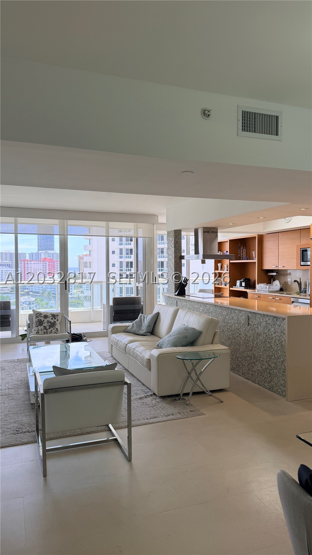 NORTH TOWER AT THE POINT - Residential