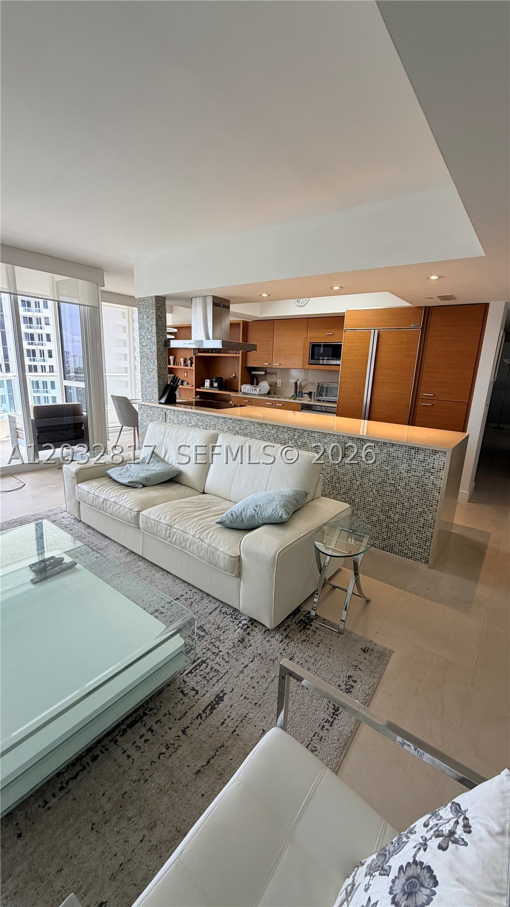 NORTH TOWER AT THE POINT - Residential