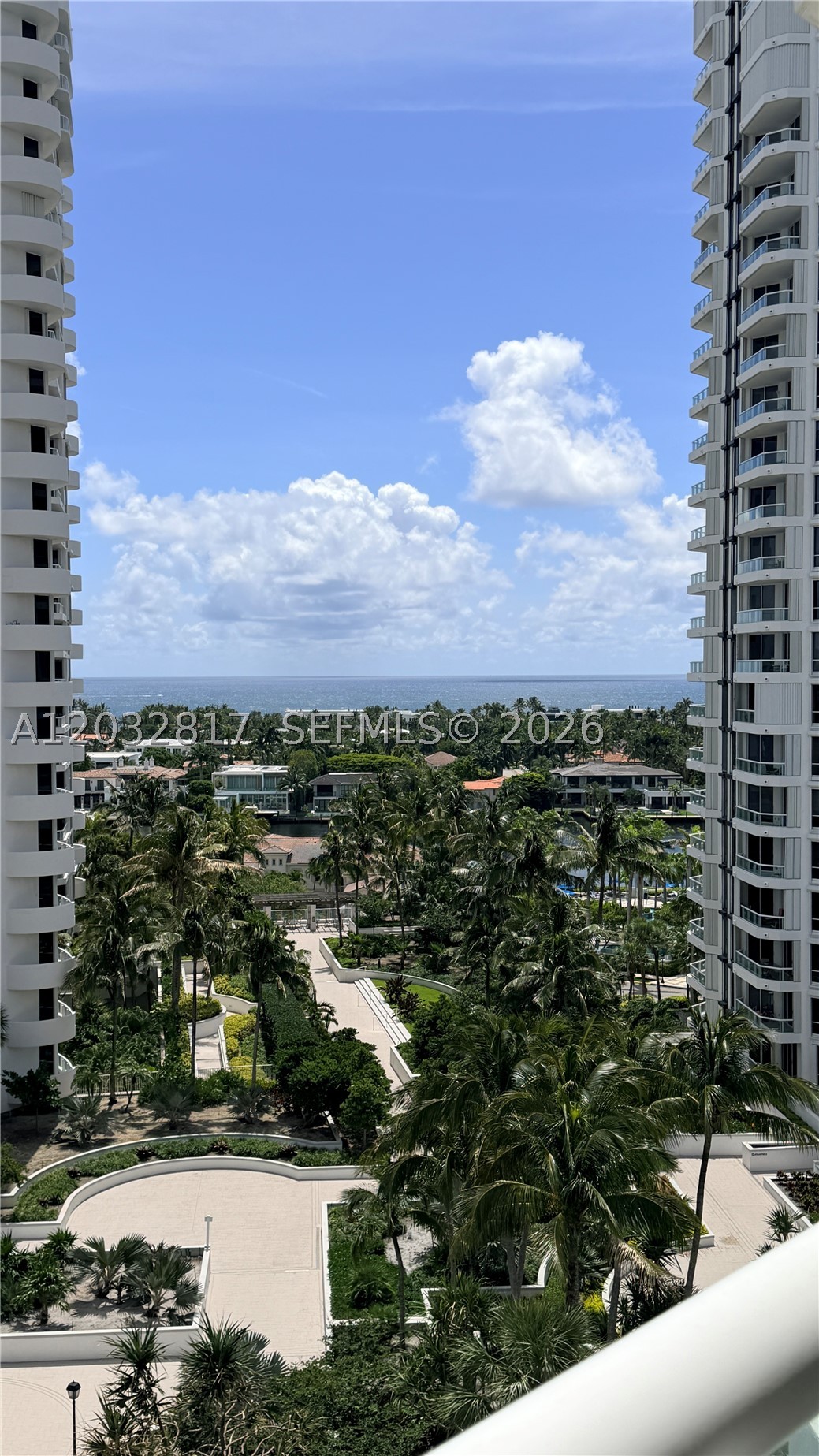 NORTH TOWER AT THE POINT - Residential