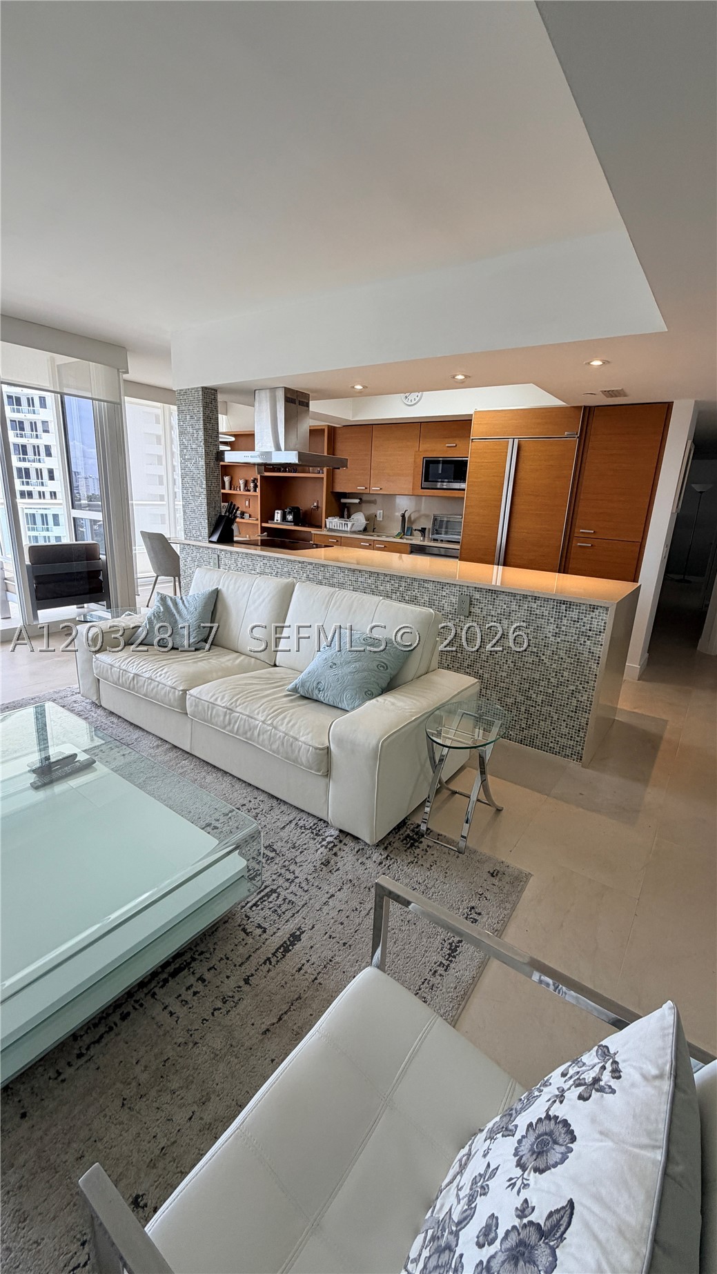 NORTH TOWER AT THE POINT - Residential