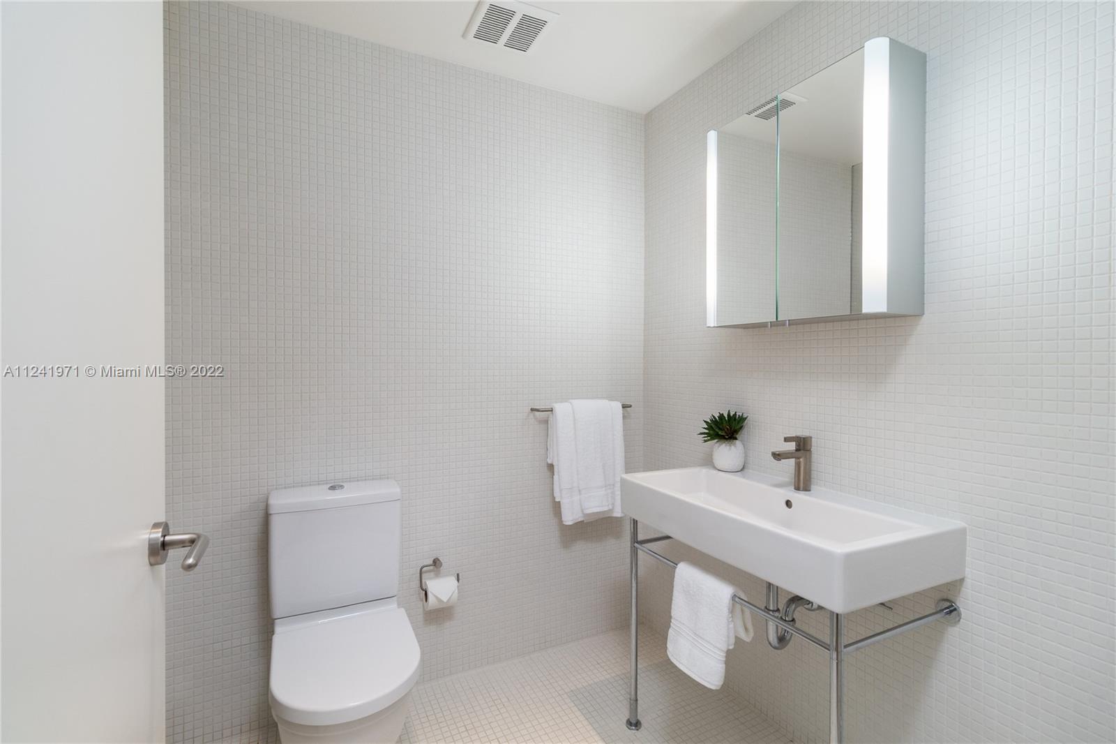 2901 COLLINS CONDO - Residential