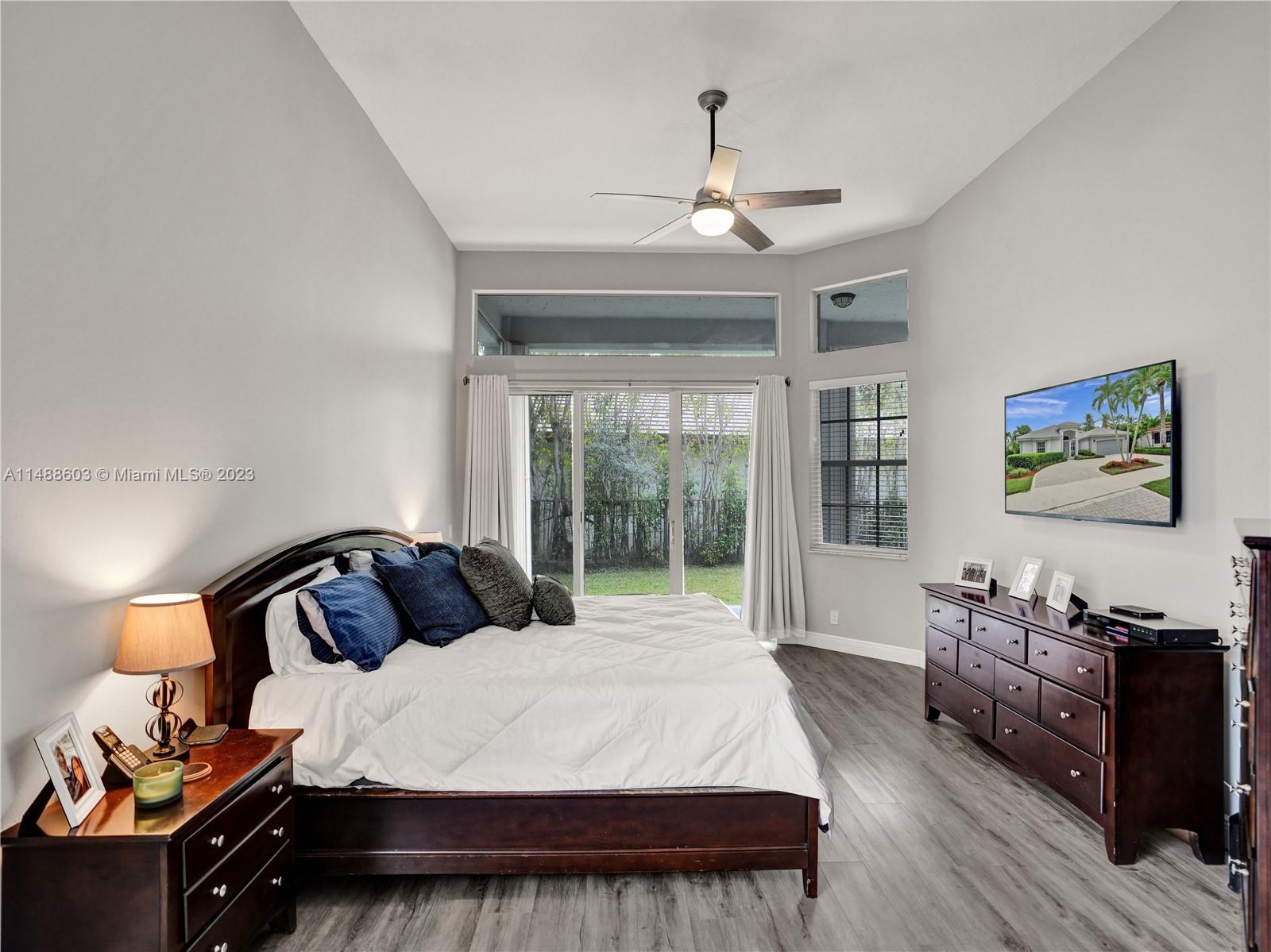 Weston Hills Country Club - Residential