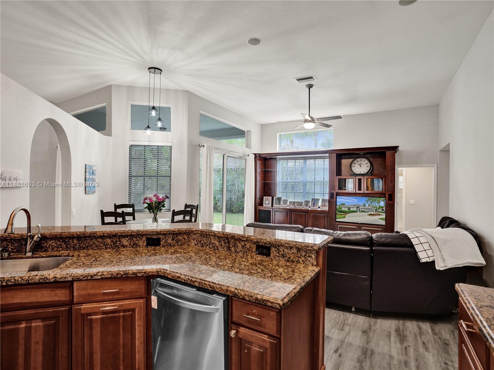 Weston Hills Country Club - Residential
