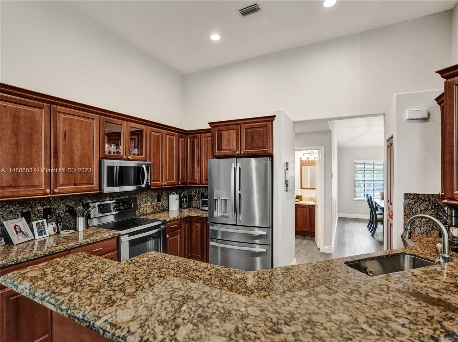 Weston Hills Country Club - Residential