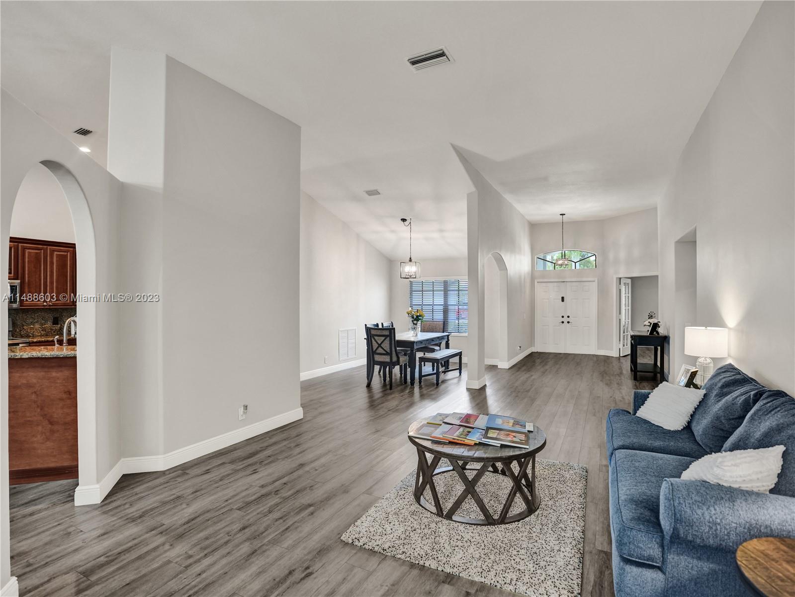 Weston Hills Country Club - Residential