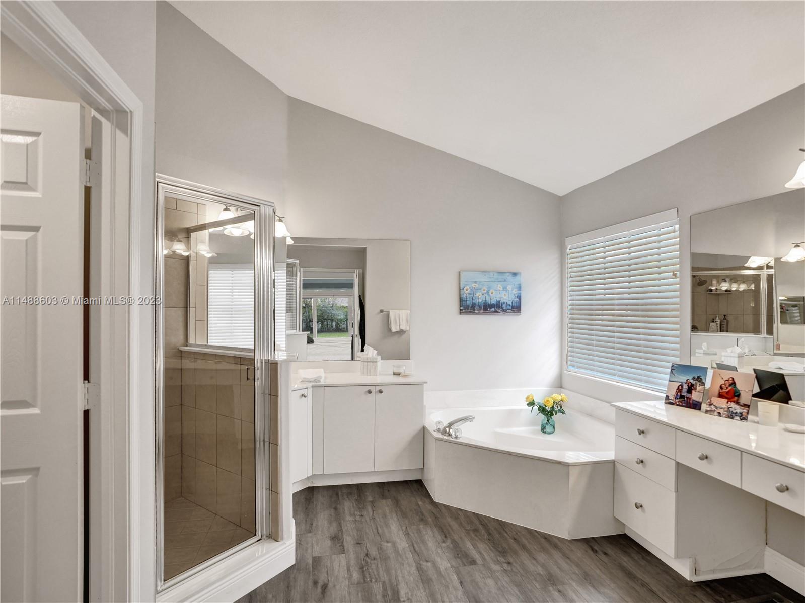 Weston Hills Country Club - Residential