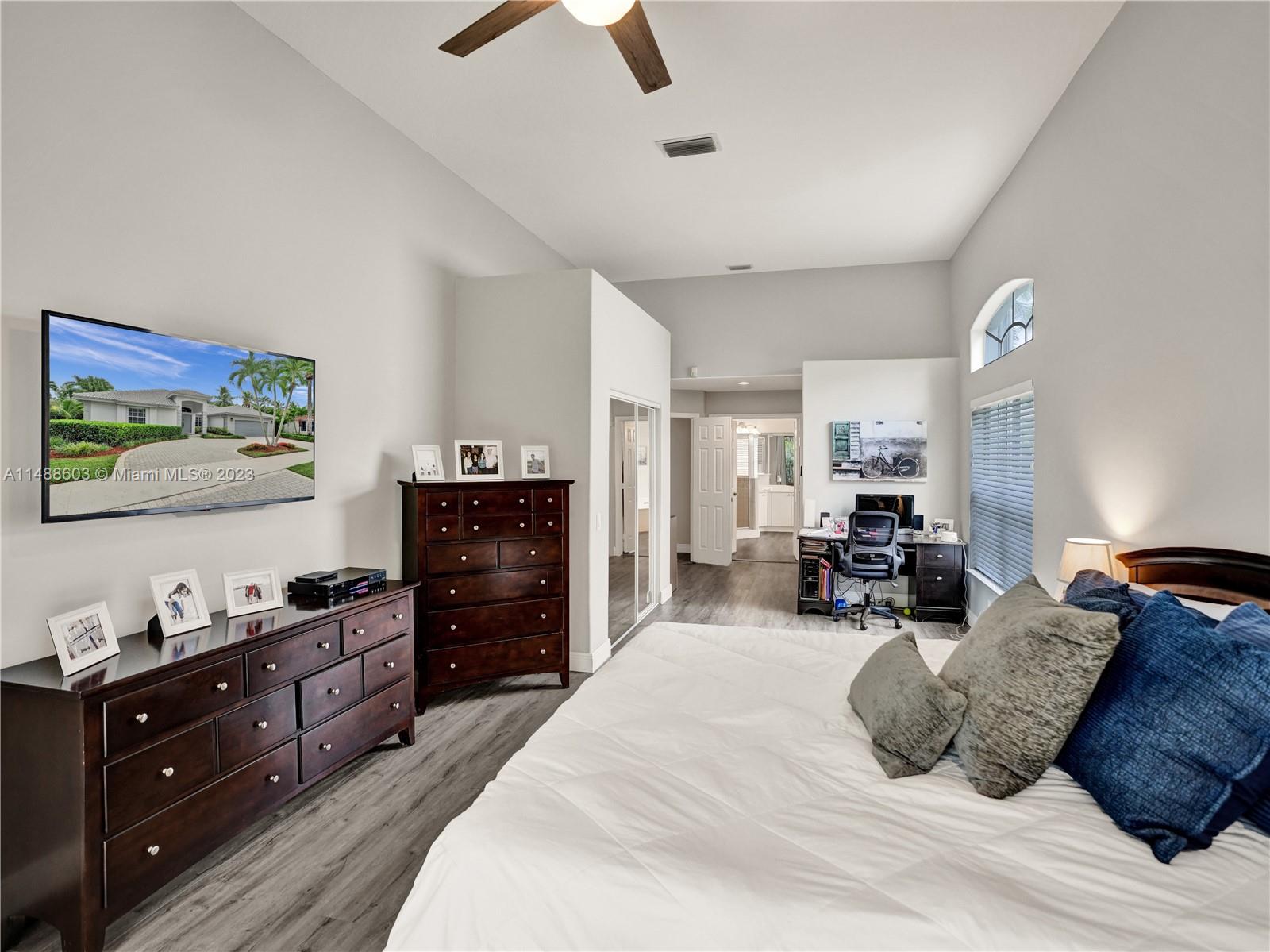 Weston Hills Country Club - Residential