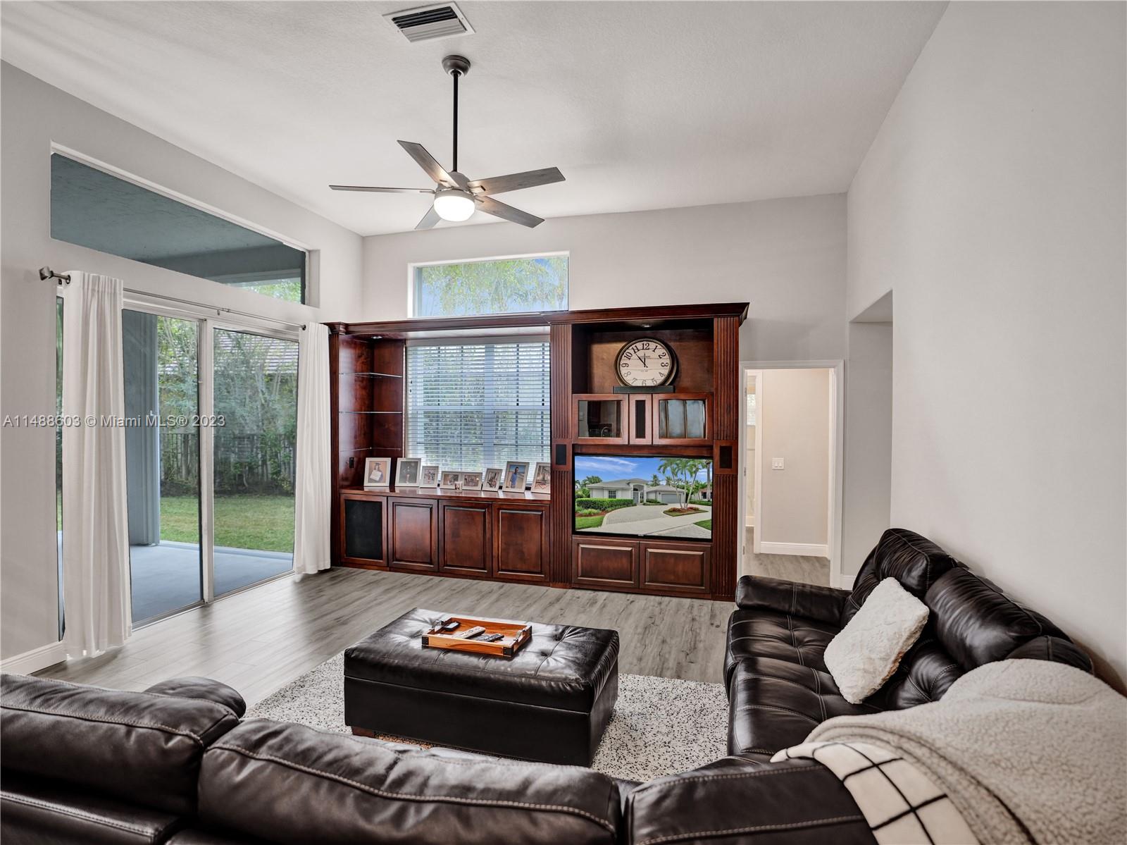 Weston Hills Country Club - Residential