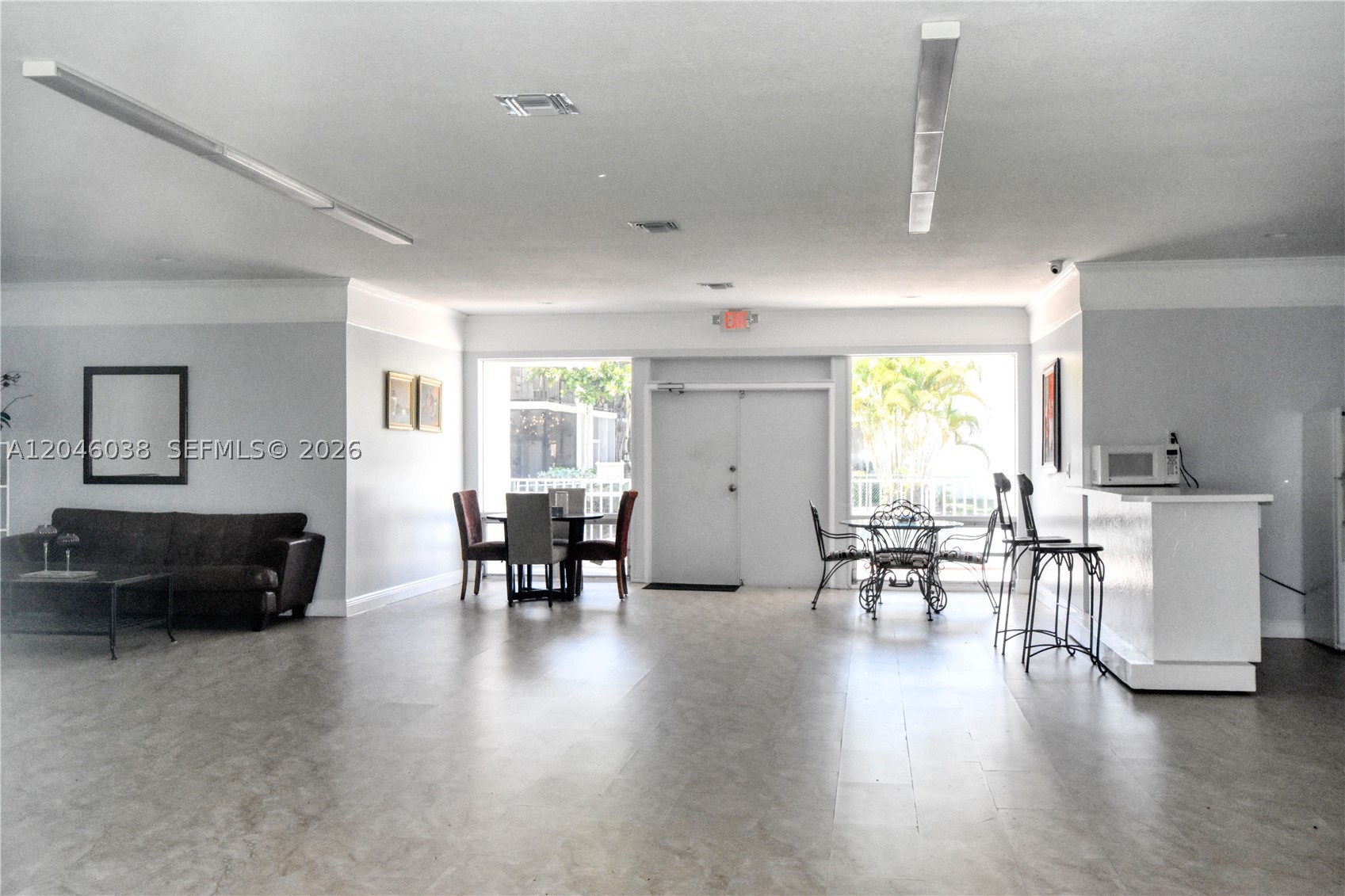 KENDALL ACRES CONDO BLDG - Residential