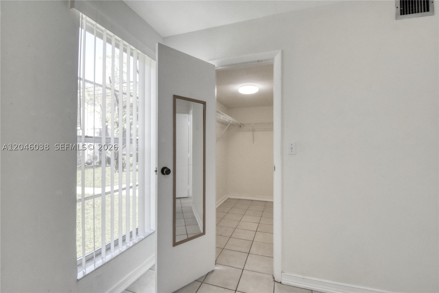 KENDALL ACRES CONDO BLDG - Residential