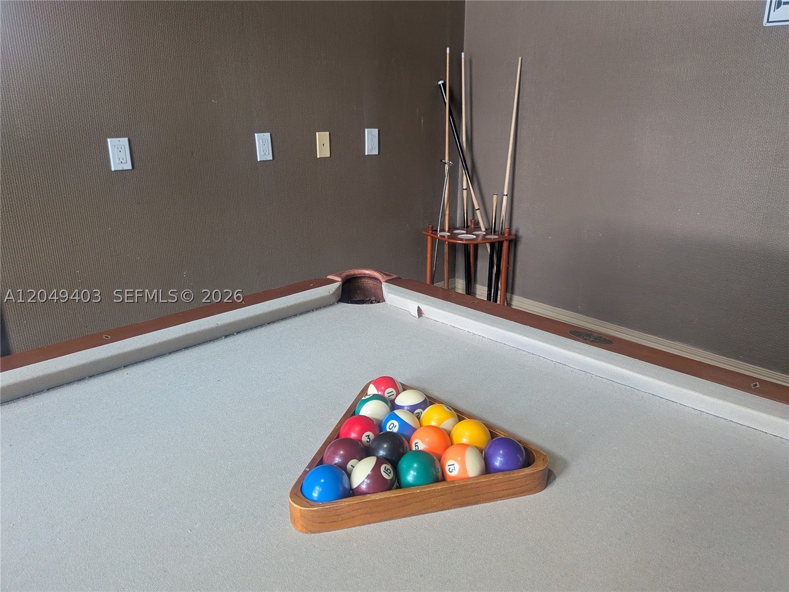 LA VIA CONDO - Residential Lease