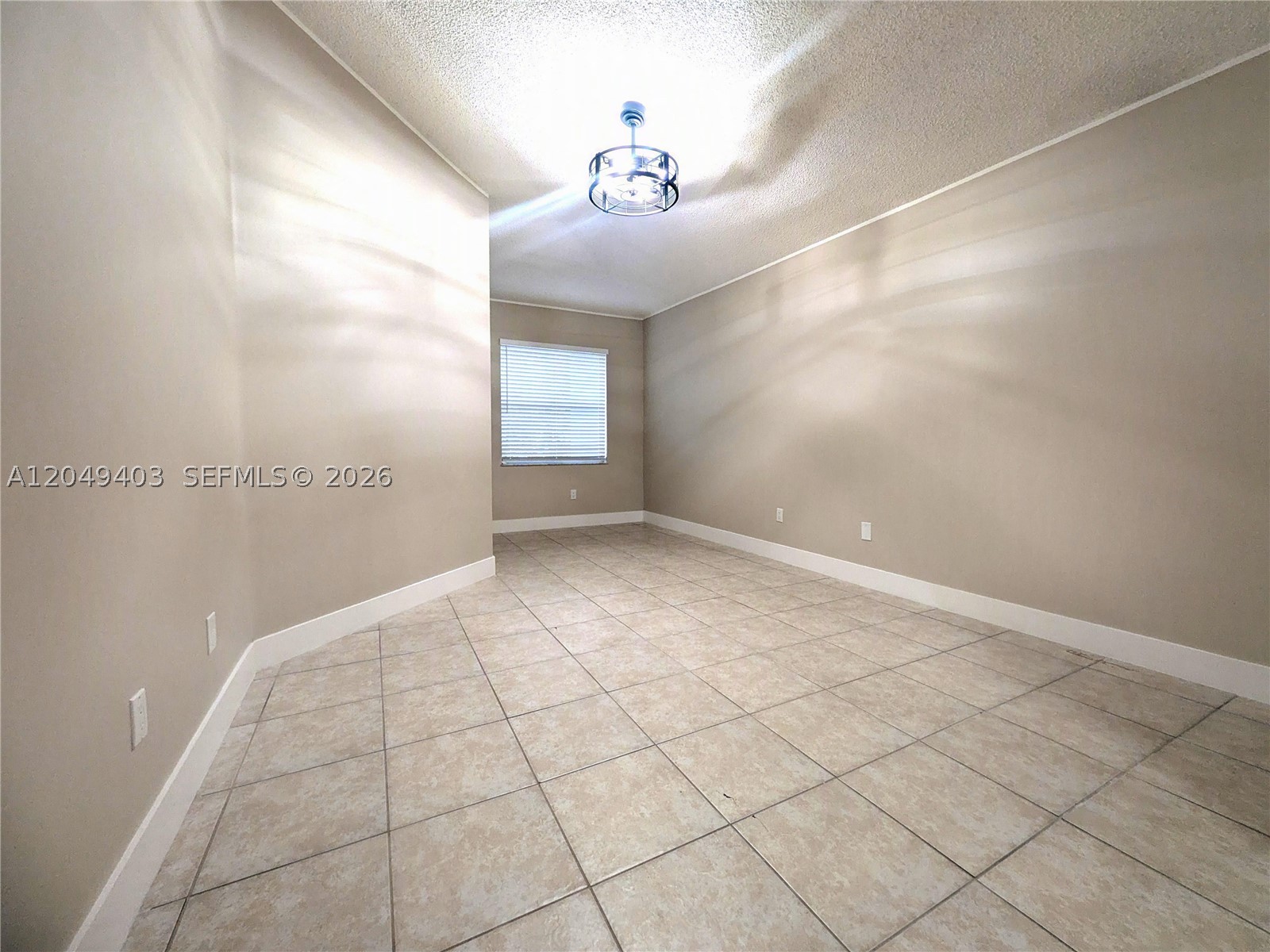 LA VIA CONDO - Residential Lease