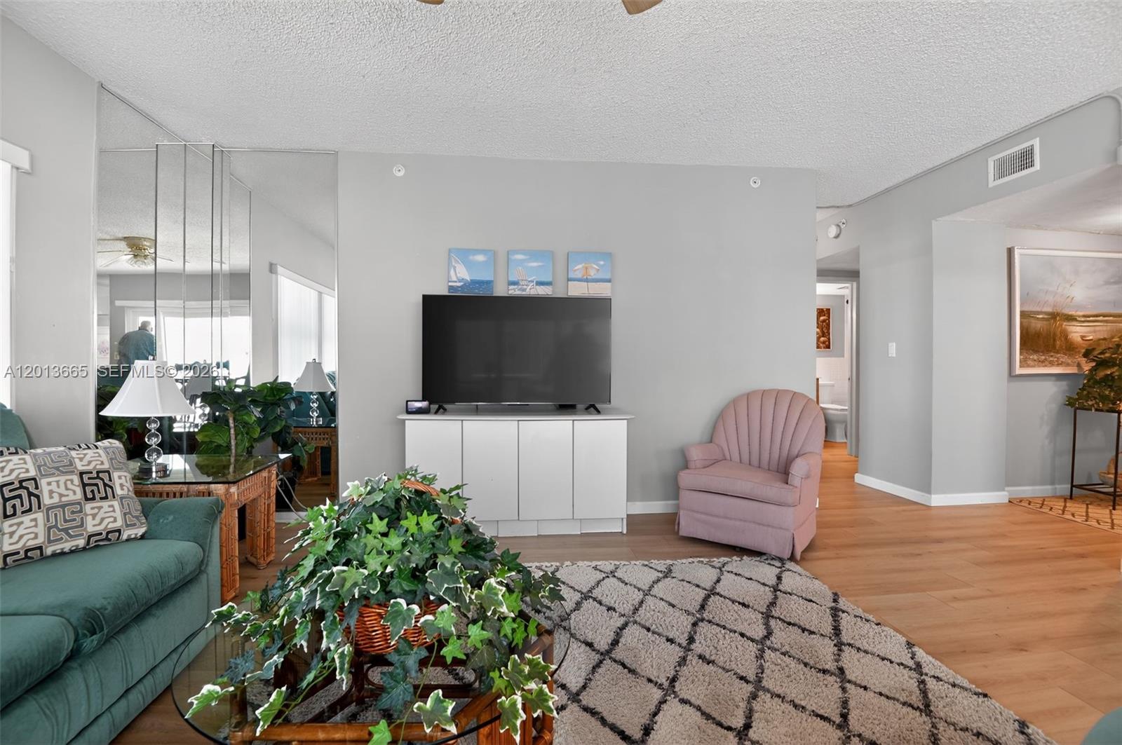 Sandpiper Towers Condo - Residential