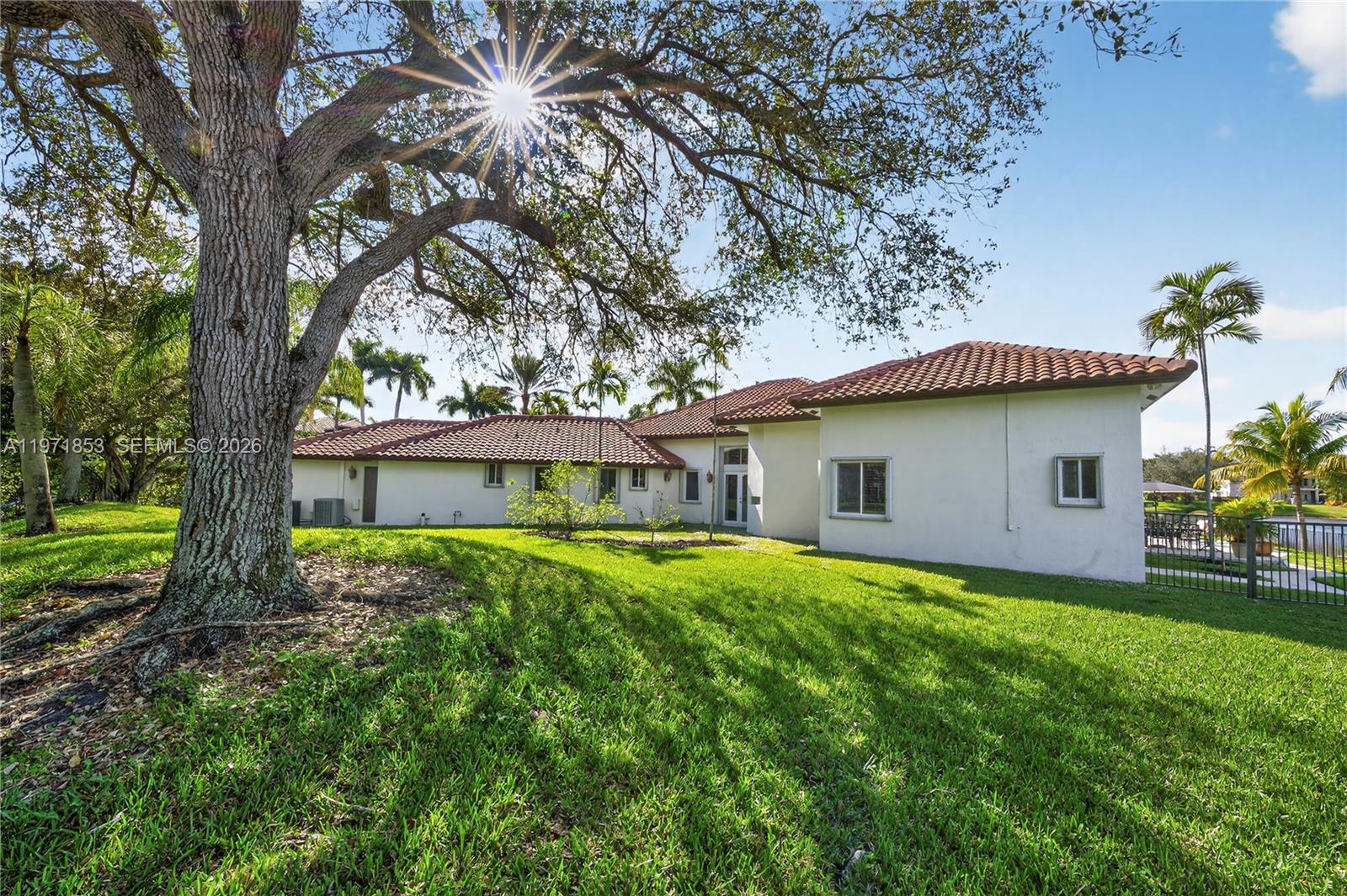 WINDMILL RANCH ESTATES - Residential