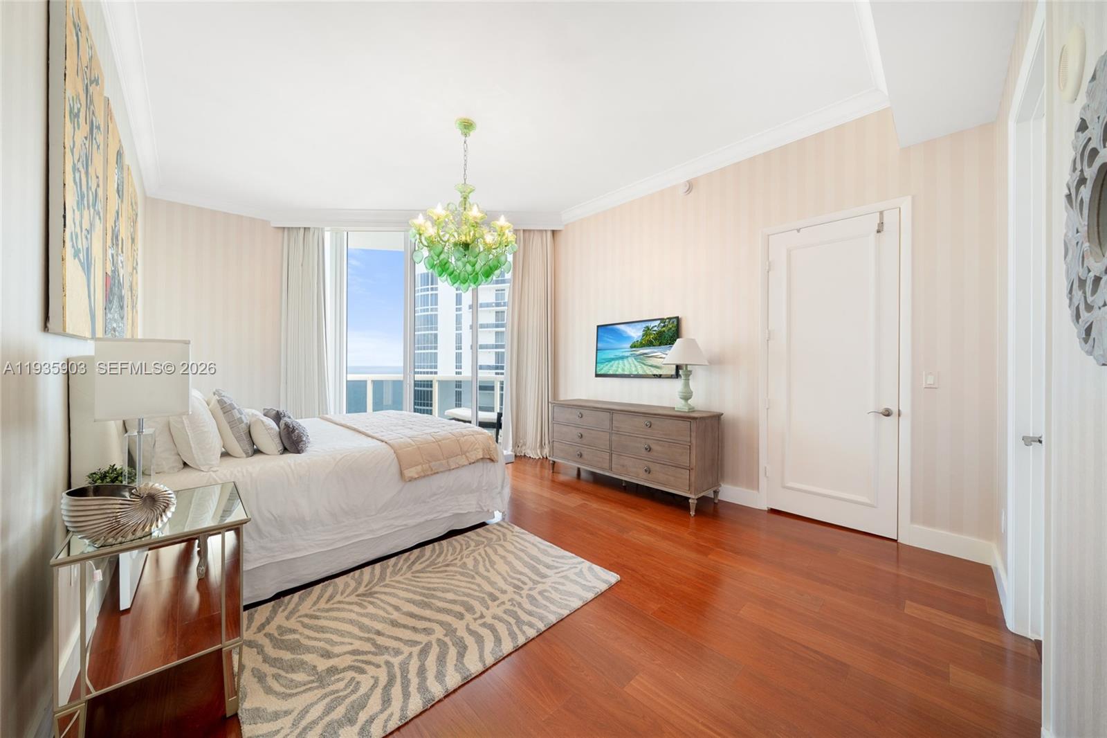 TDR TOWER I CONDO - Residential