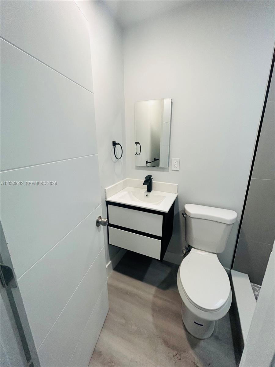 FAIRLAWN - Residential Lease