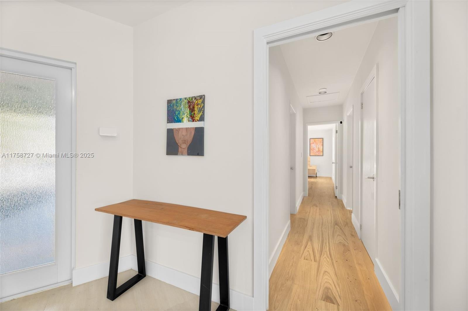 PARK PLAZA - Residential Lease