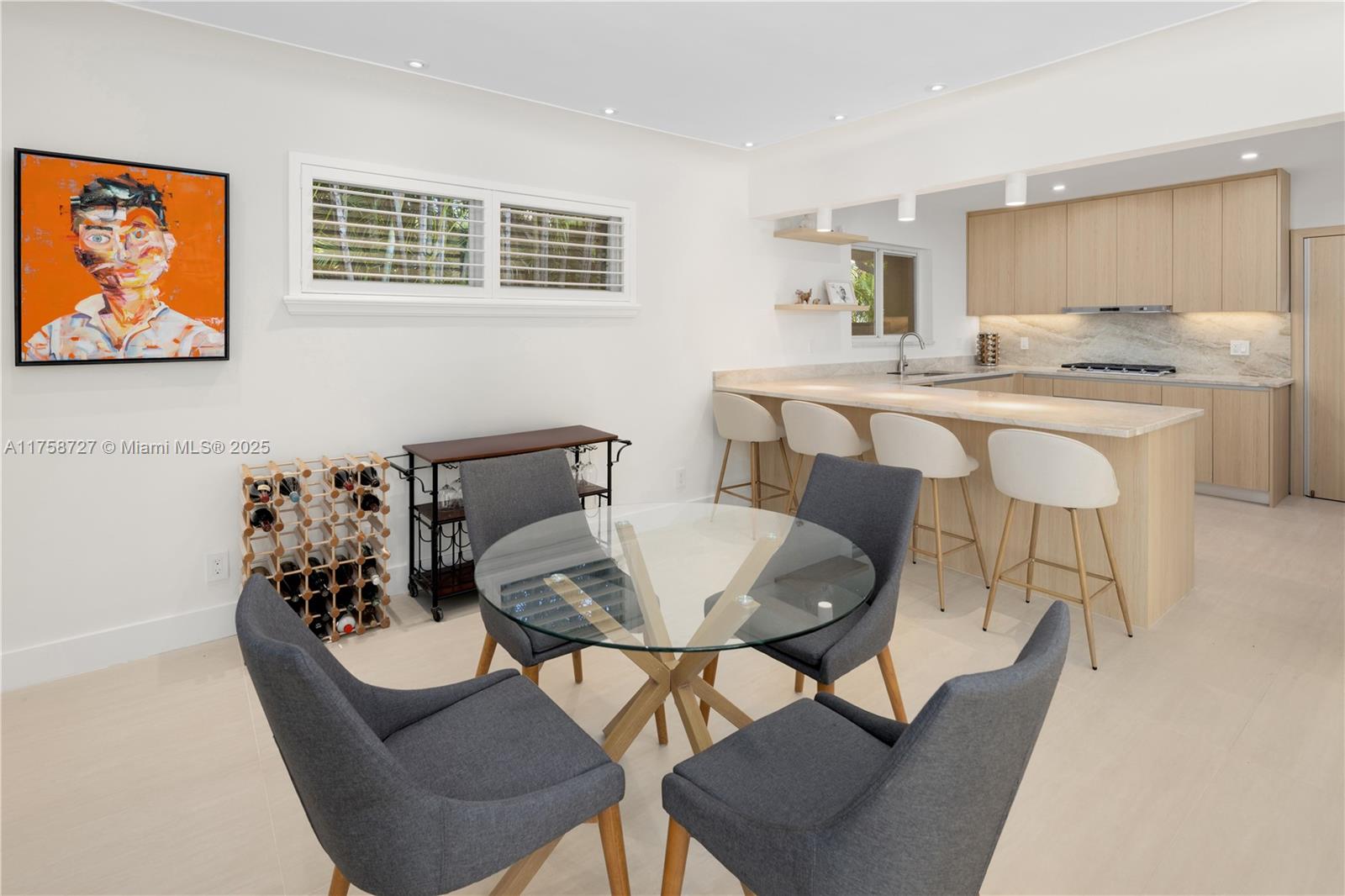PARK PLAZA - Residential Lease