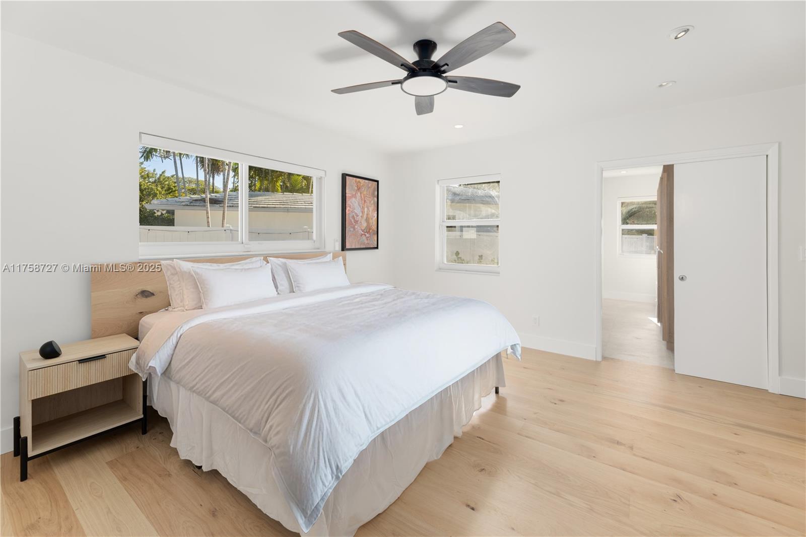 PARK PLAZA - Residential Lease