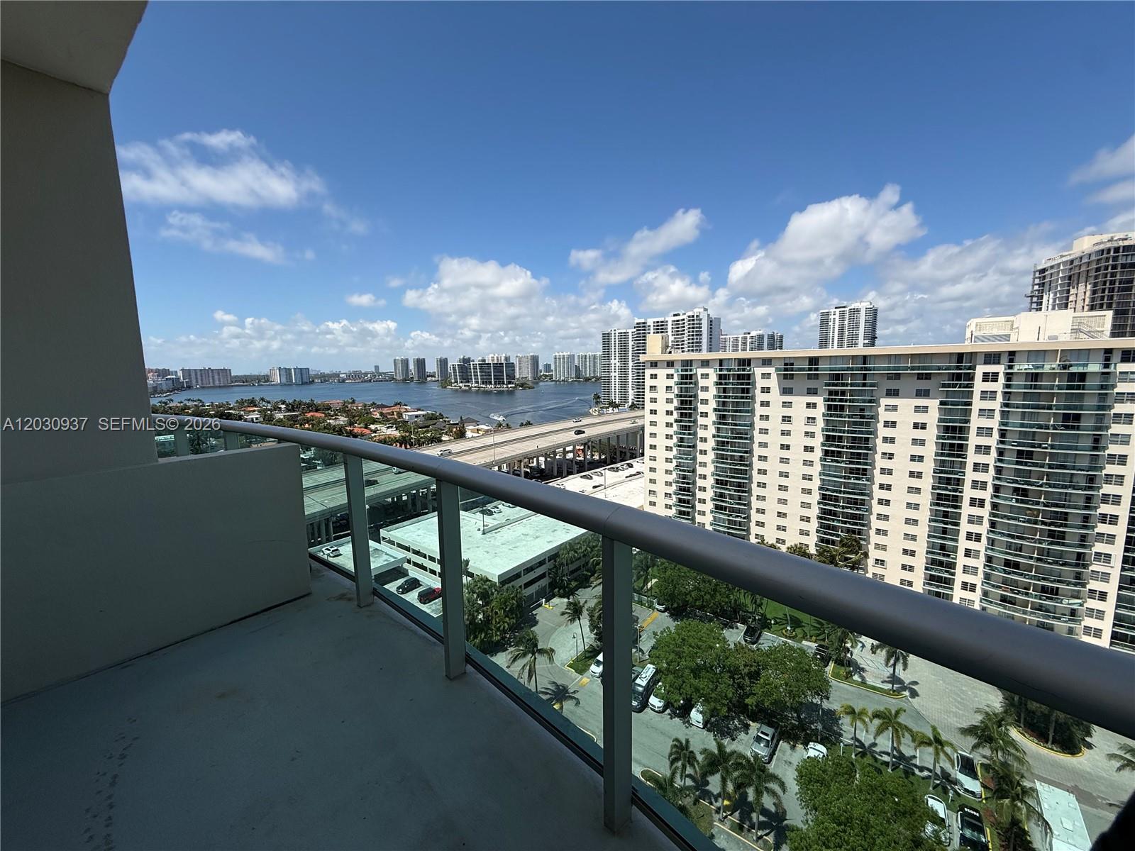 OCEANVIEW BUILDING B COND - Residential Lease