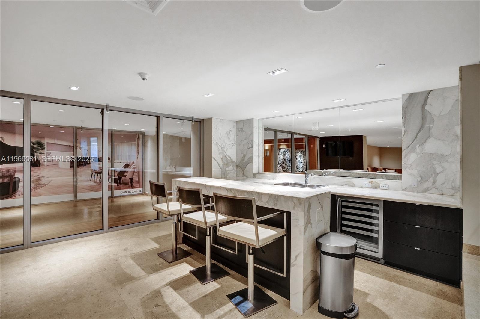 900 BISCAYNE BAY CONDO - Residential